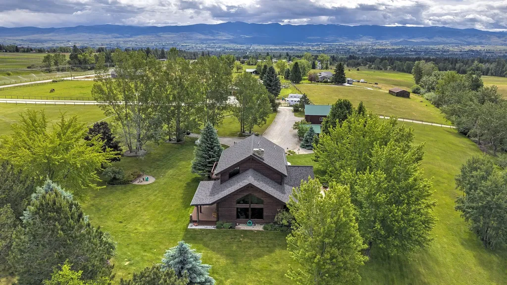 927 Little Deer Trail Hamilton MT 59840