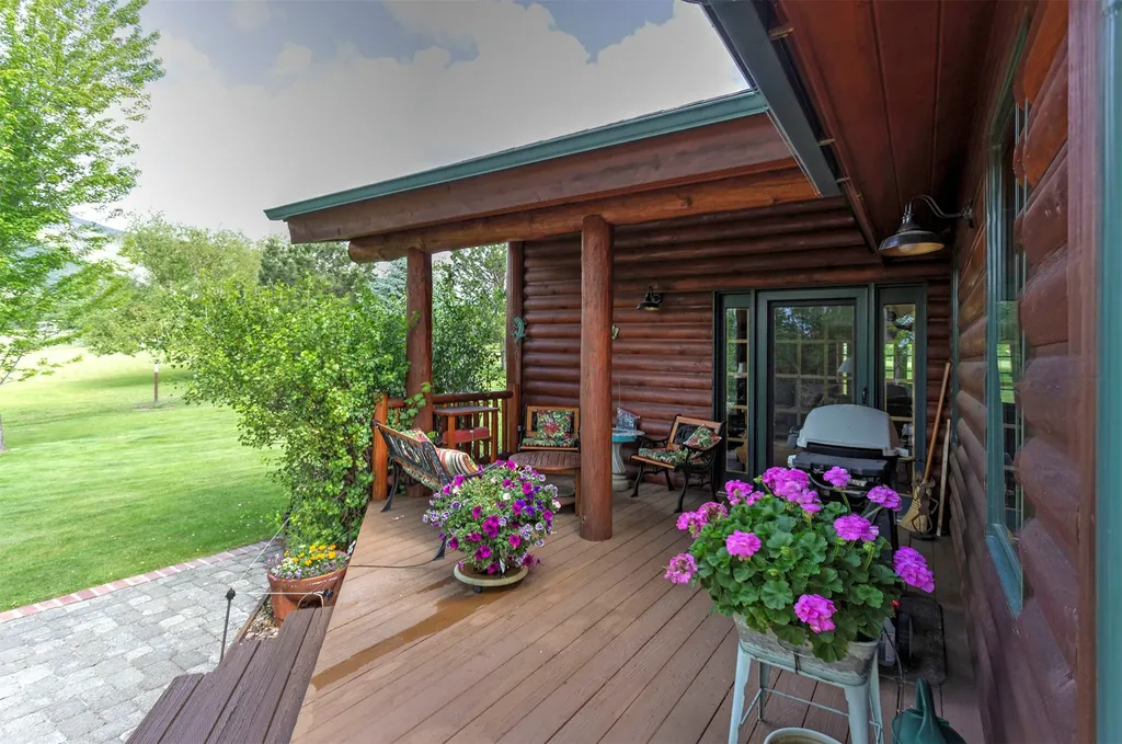 927 Little Deer Trail Hamilton MT 59840