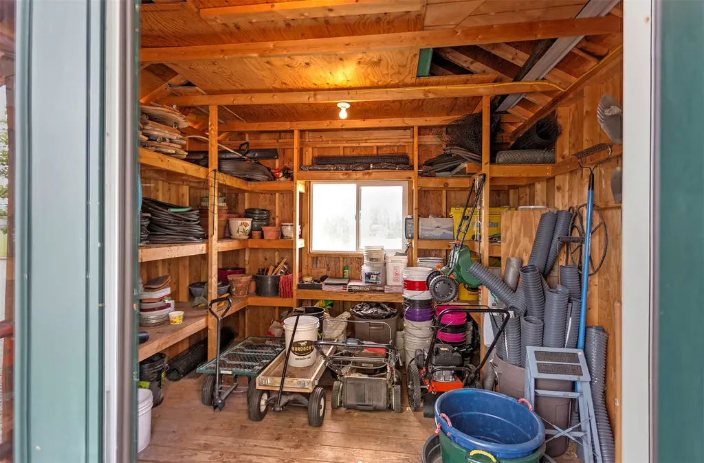 927 Little Deer Trail Hamilton MT 59840