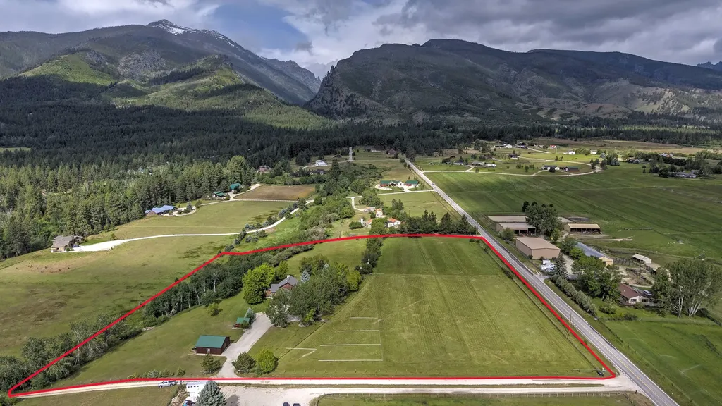 927 Little Deer Trail Hamilton MT 59840