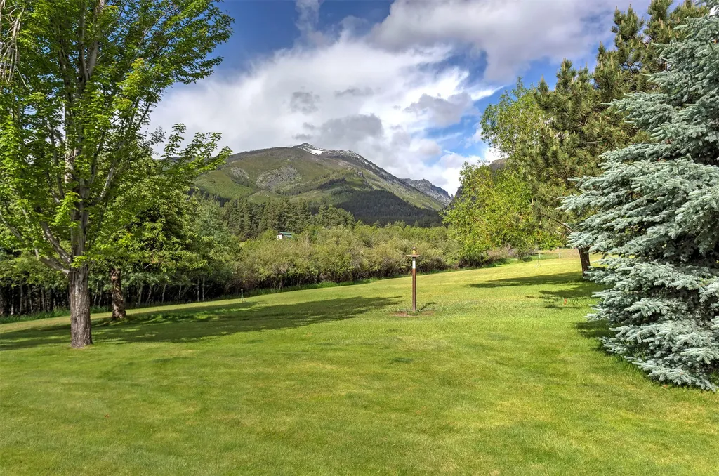 927 Little Deer Trail Hamilton MT 59840