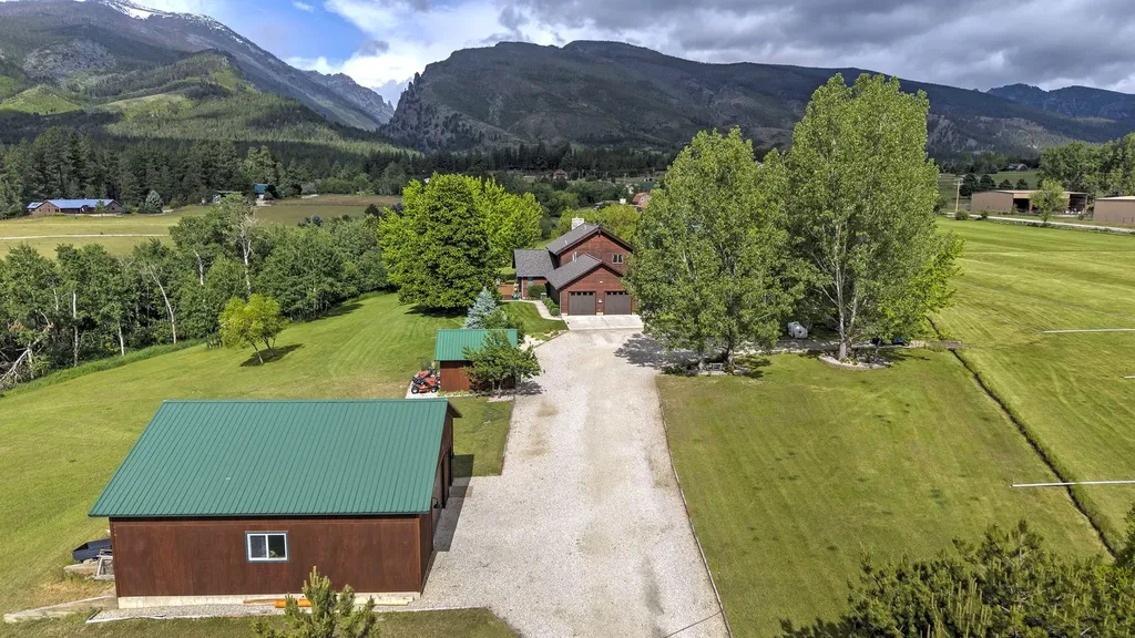 927 Little Deer Trail Hamilton MT 59840