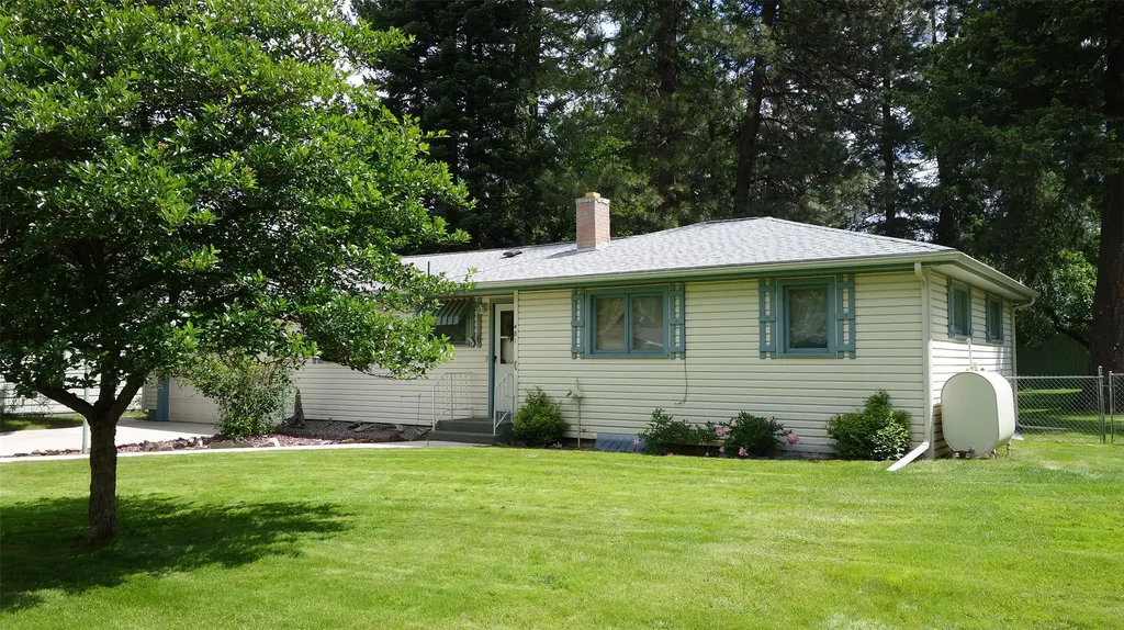 481 Indian Head Road Libby MT 59923