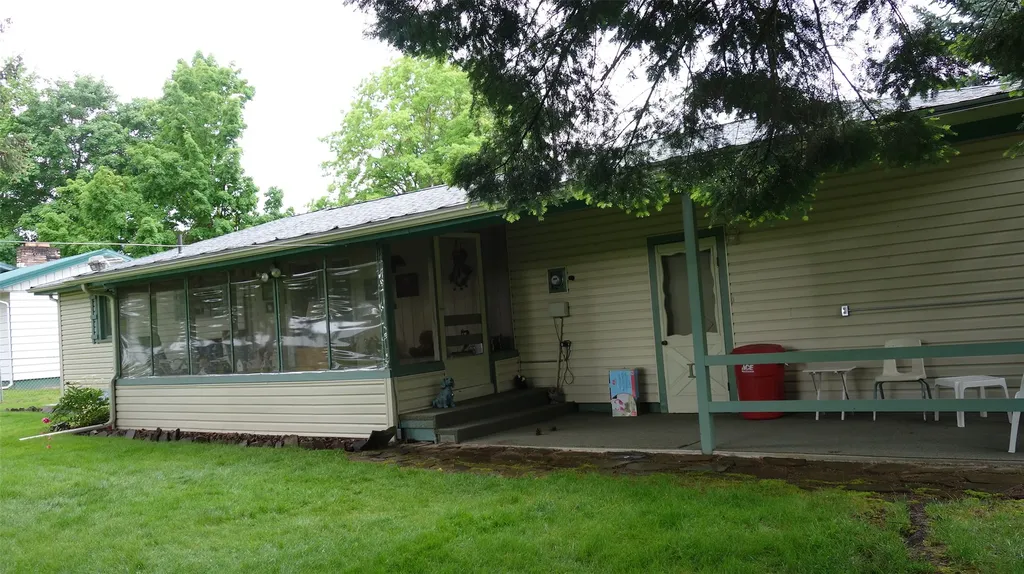 481 Indian Head Road Libby MT 59923