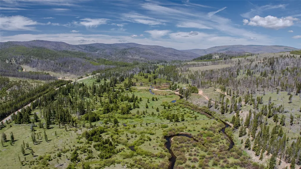 14901 Mt Highway 43 Wisdom MT 59761
