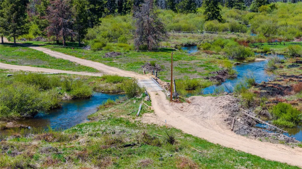 14901 Mt Highway 43 Wisdom MT 59761