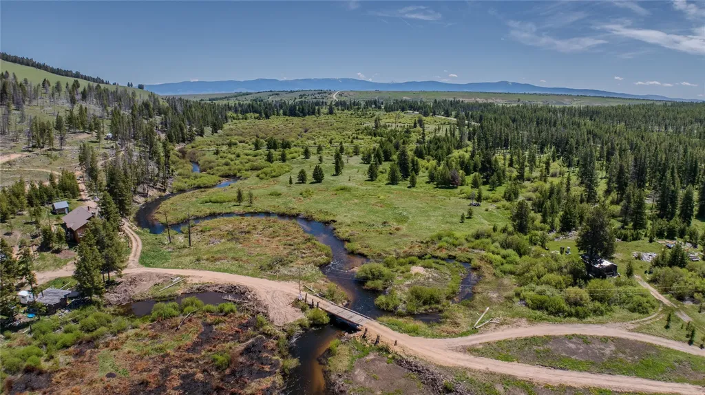 14901 Mt Highway 43 Wisdom MT 59761