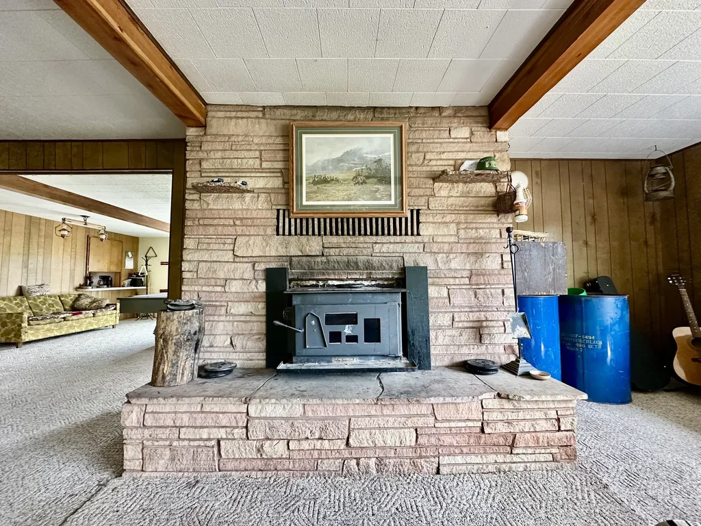 14901 Mt Highway 43 Wisdom MT 59761