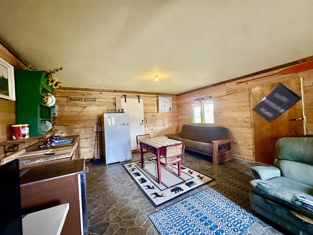 14901 Mt Highway 43 Wisdom MT 59761