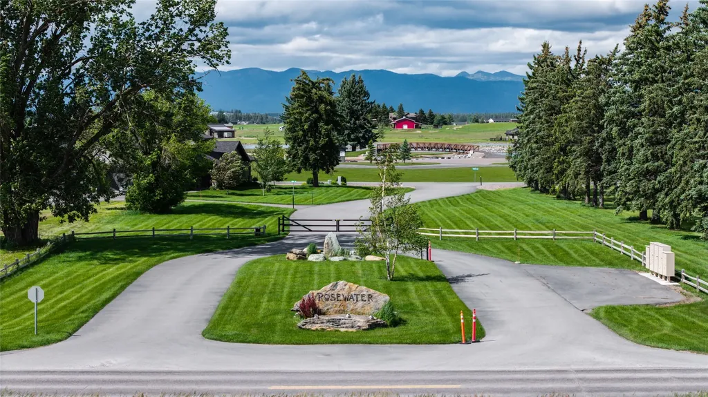 151 Rosewater Loop Kalispell MT 59901