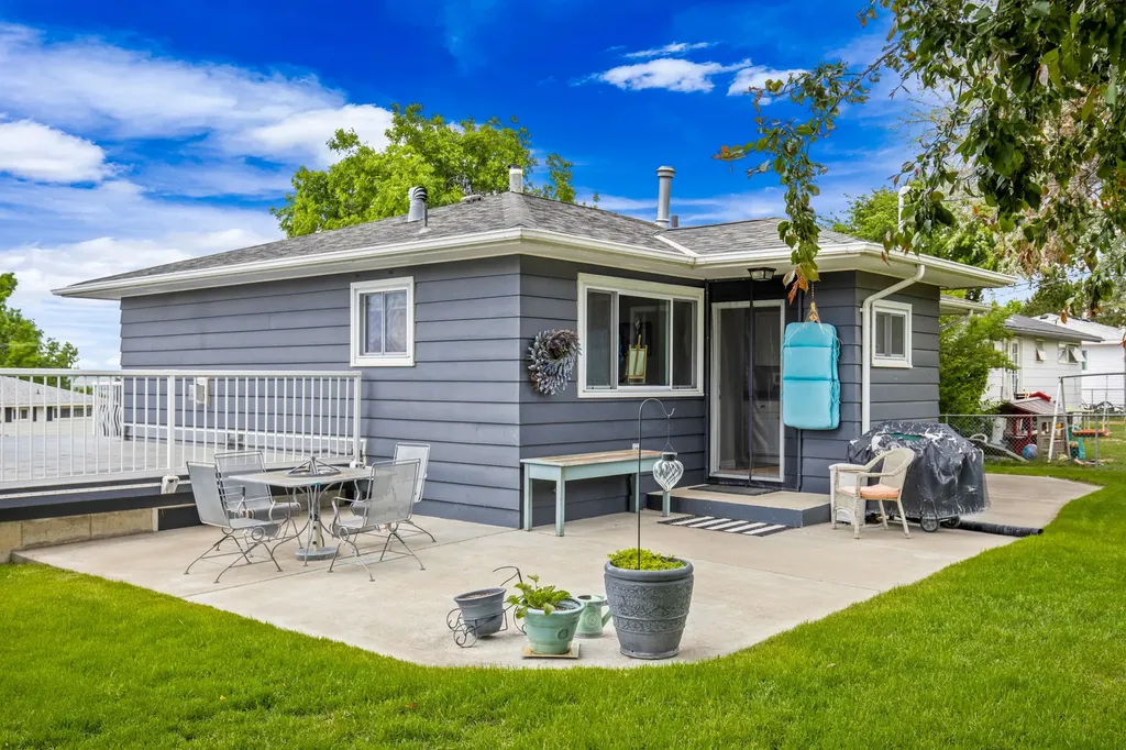 725 32nd Avenue NE Great Falls MT 59404