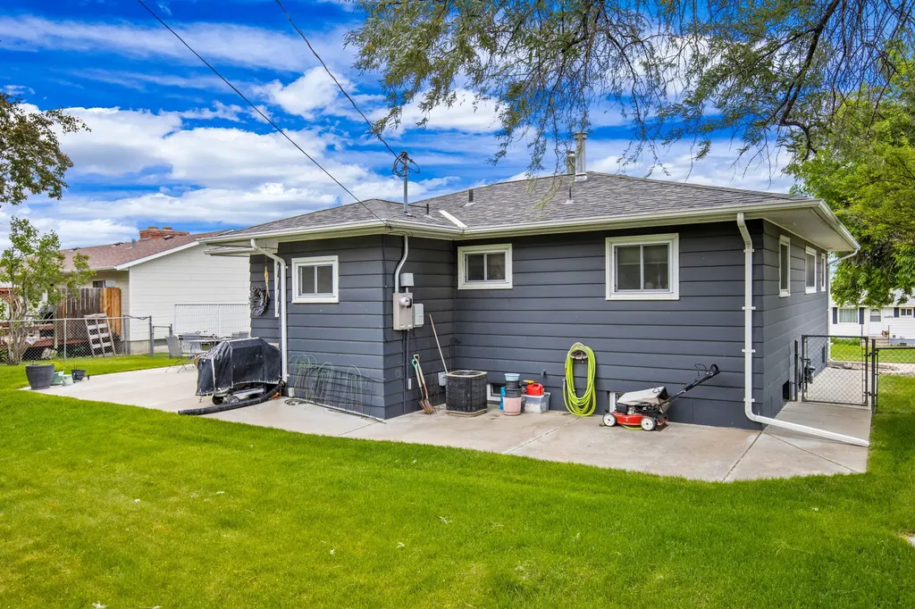 725 32nd Avenue NE Great Falls MT 59404