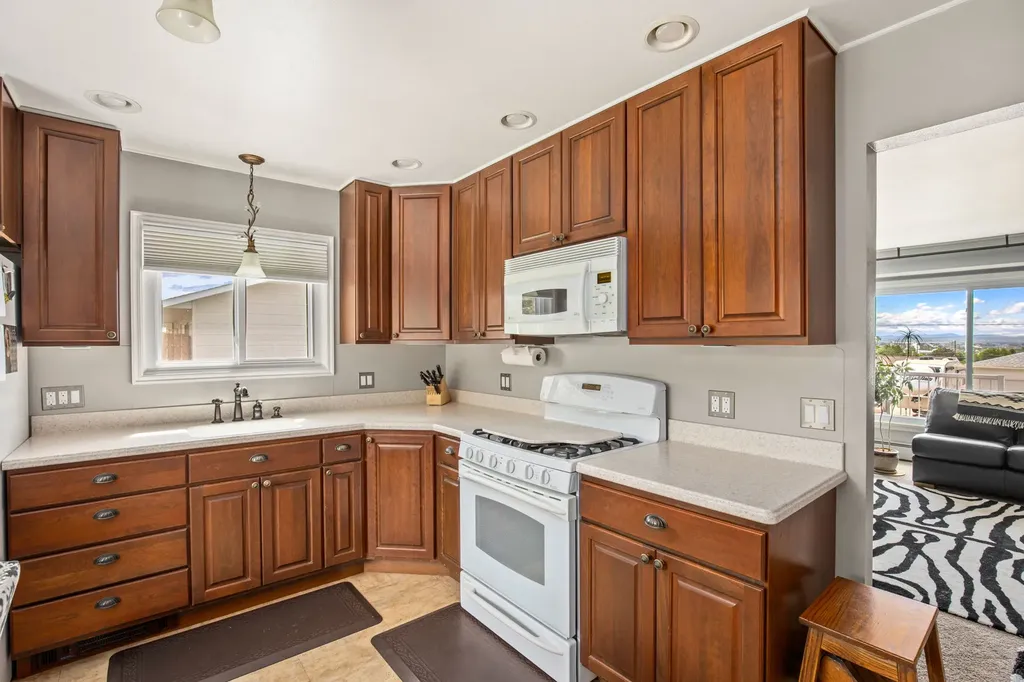 725 32nd Avenue NE Great Falls MT 59404