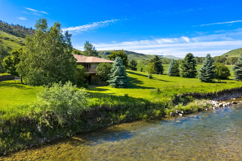 120 Armington Road Belt MT 59412
