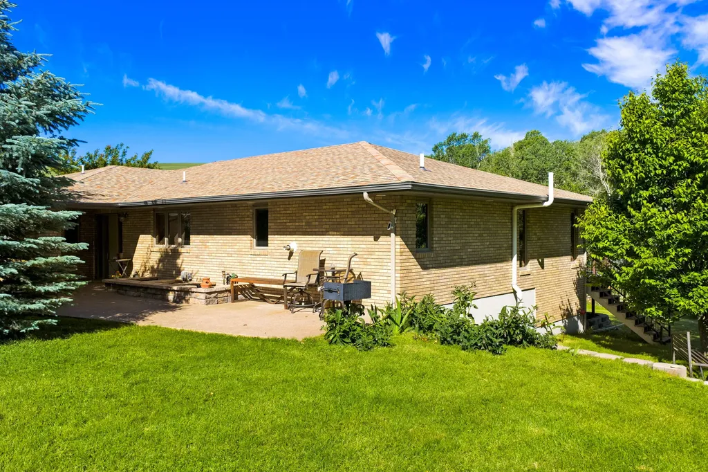 120 Armington Road Belt MT 59412