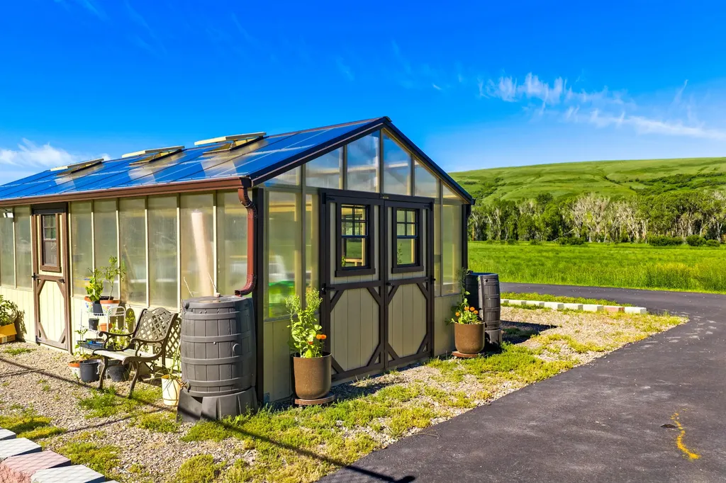 120 Armington Road Belt MT 59412
