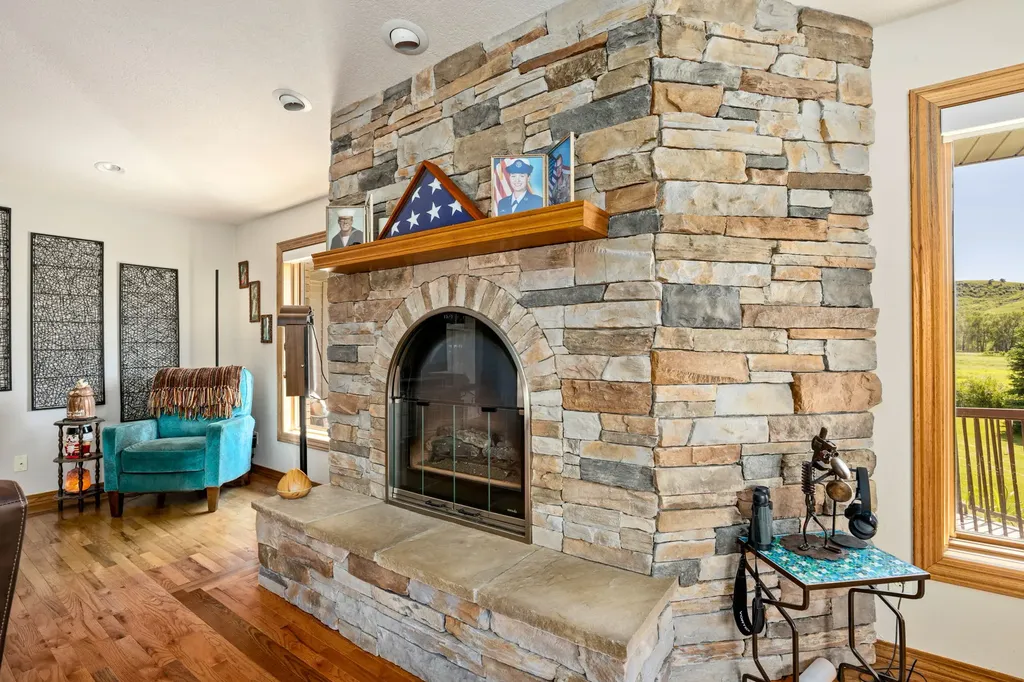 120 Armington Road Belt MT 59412