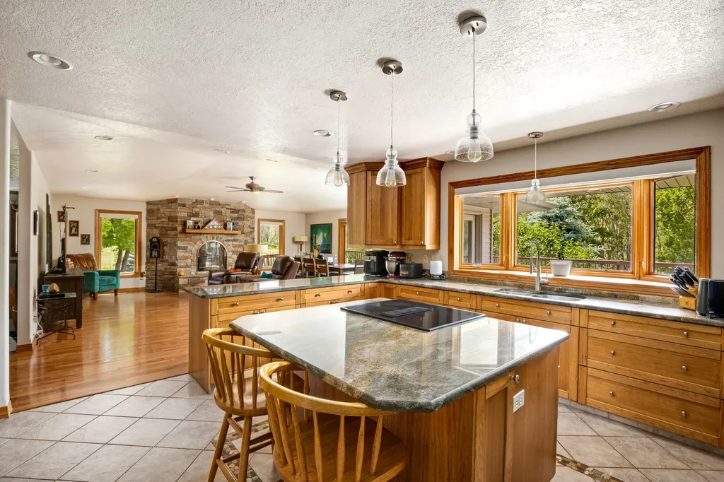 120 Armington Road Belt MT 59412