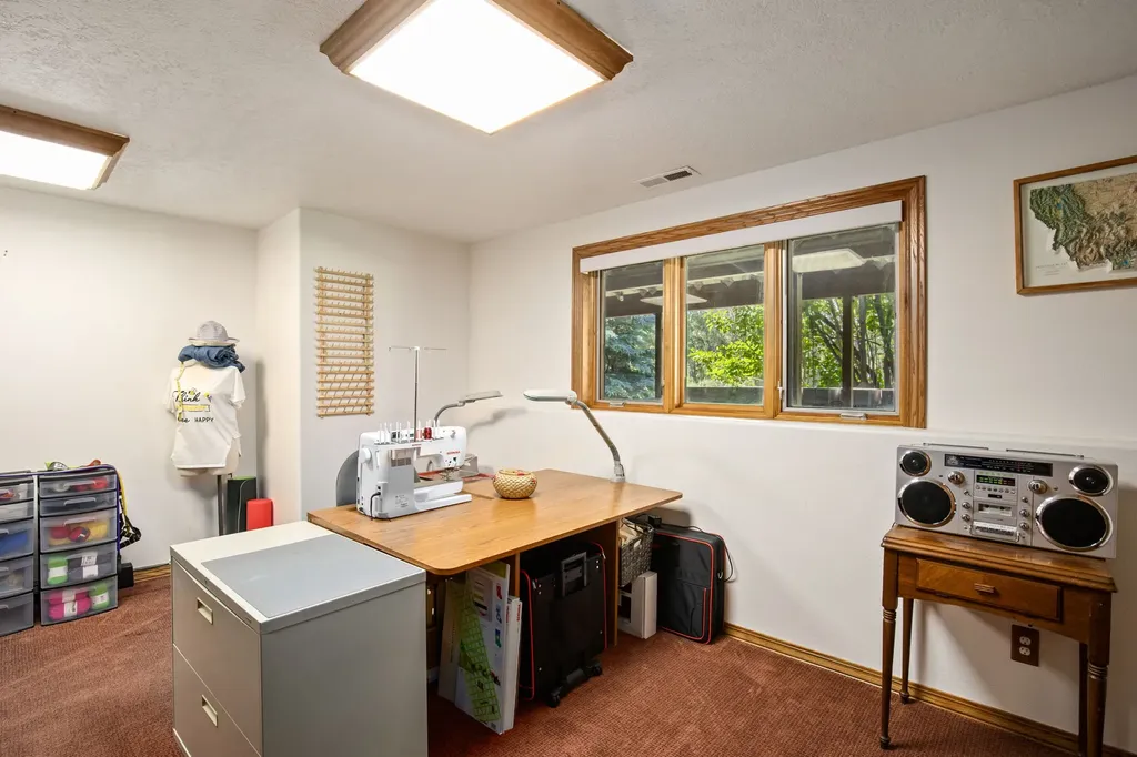 120 Armington Road Belt MT 59412