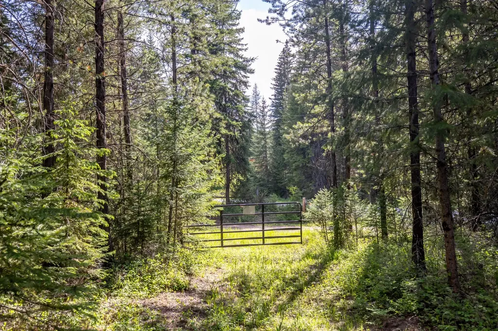 Nhn Fortine Creek Road Trego MT 59934