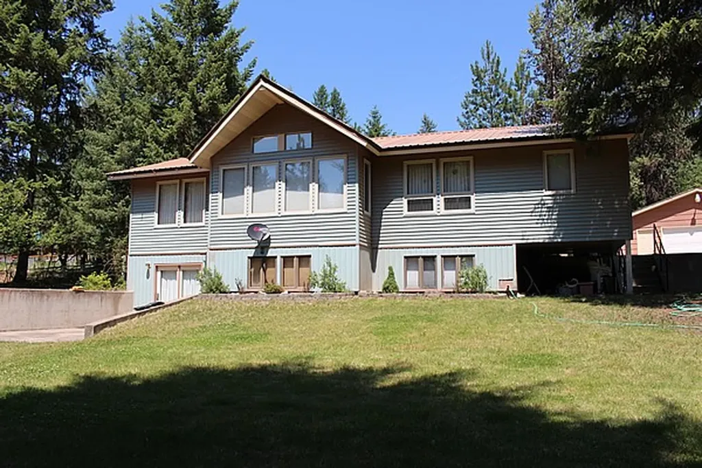 250 Sunnyside Drive Libby MT 59923