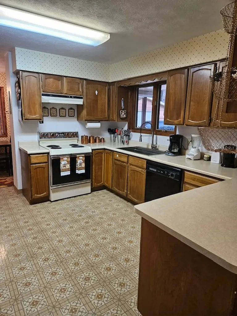 250 Sunnyside Drive Libby MT 59923