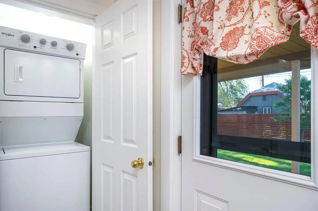 111 6th Avenue W Polson MT 59860