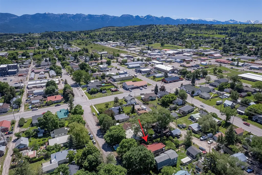 111 6th Avenue W Polson MT 59860