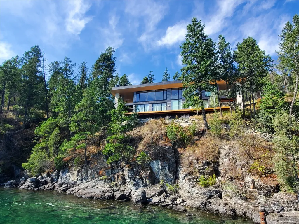 885 Angel Point Road Lakeside MT 59922