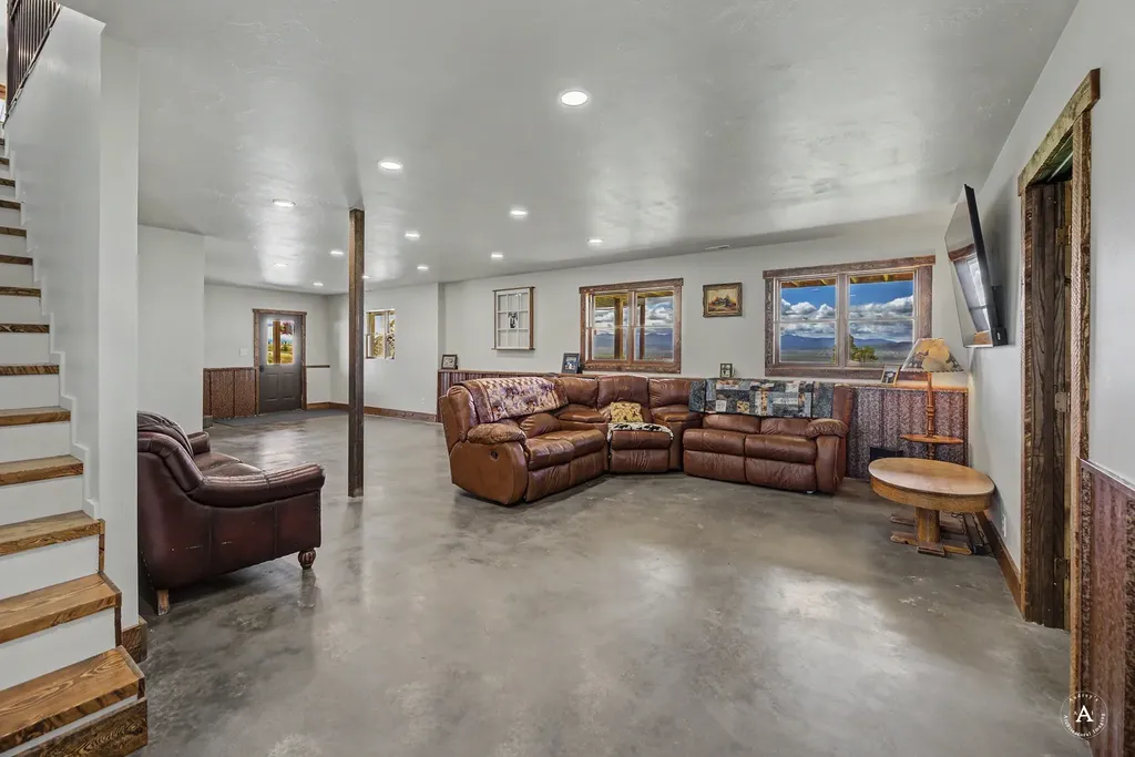 2376 Tea Road Helena MT 59602