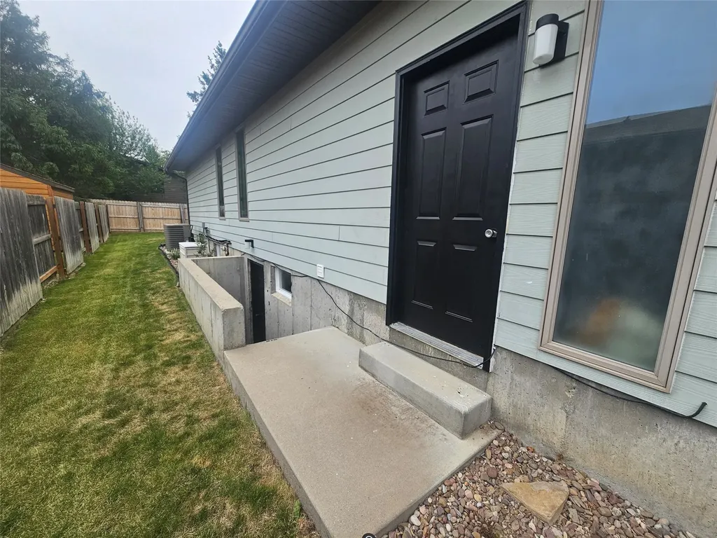 1128 23rd Avenue SW Great Falls MT 59404