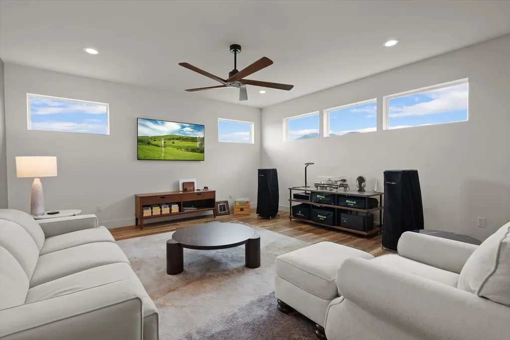83 Creston Trail Kalispell MT 59901
