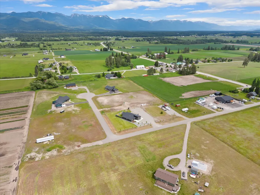 83 Creston Trail Kalispell MT 59901