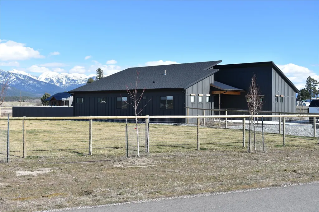 83 Creston Trail Kalispell MT 59901