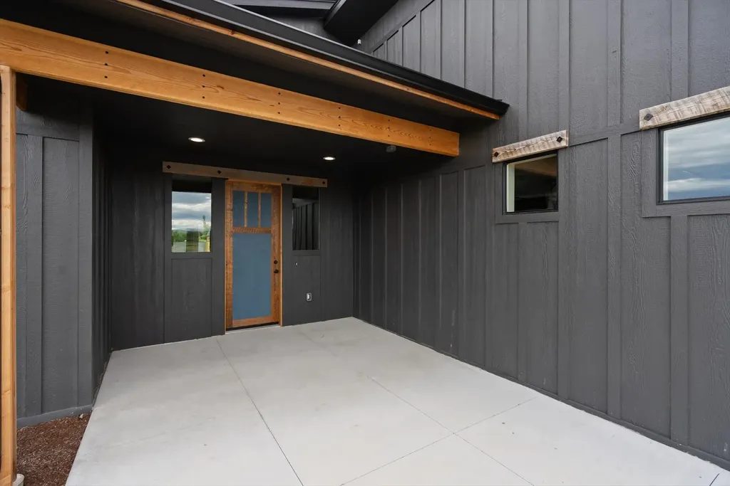 83 Creston Trail Kalispell MT 59901