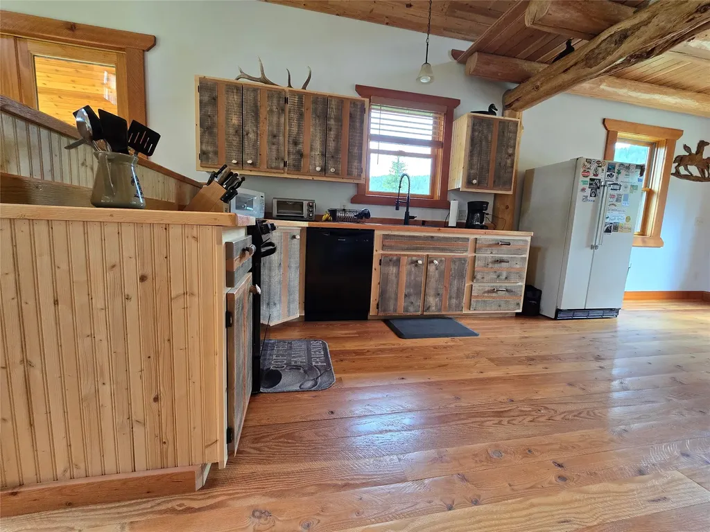 670 Gus Creek Road Yaak MT 59935