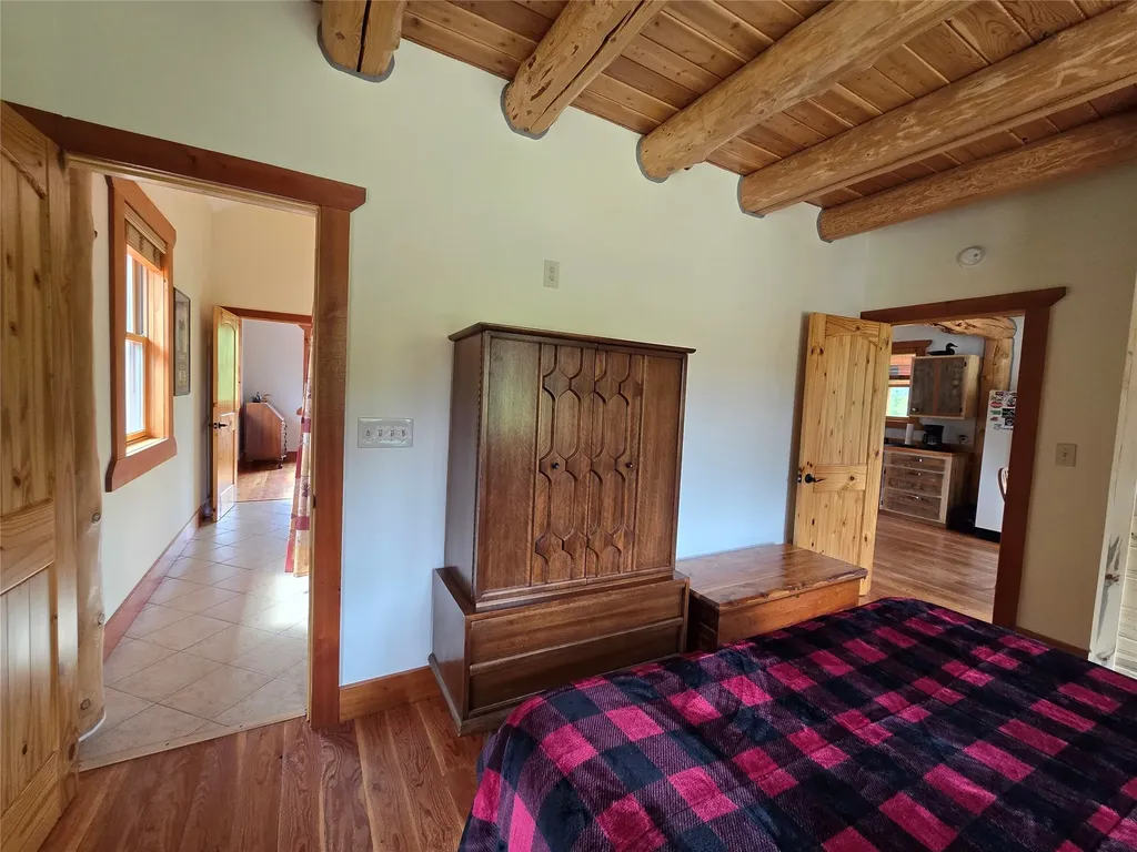 670 Gus Creek Road Yaak MT 59935