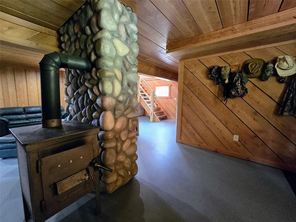 670 Gus Creek Road Yaak MT 59935