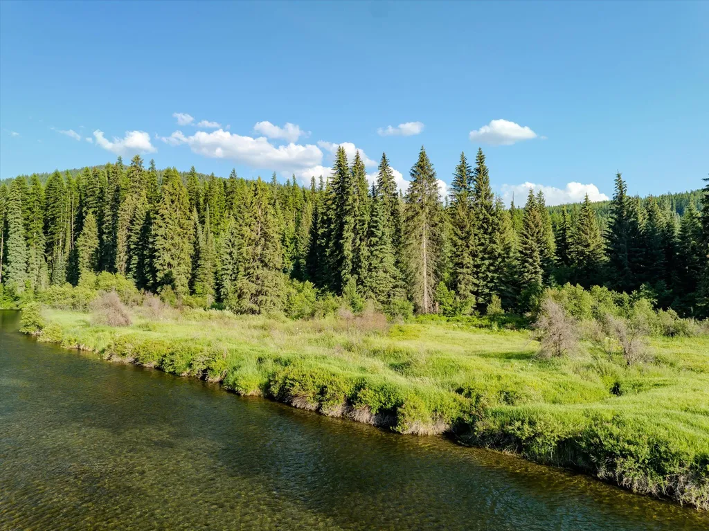670 Gus Creek Road Yaak MT 59935
