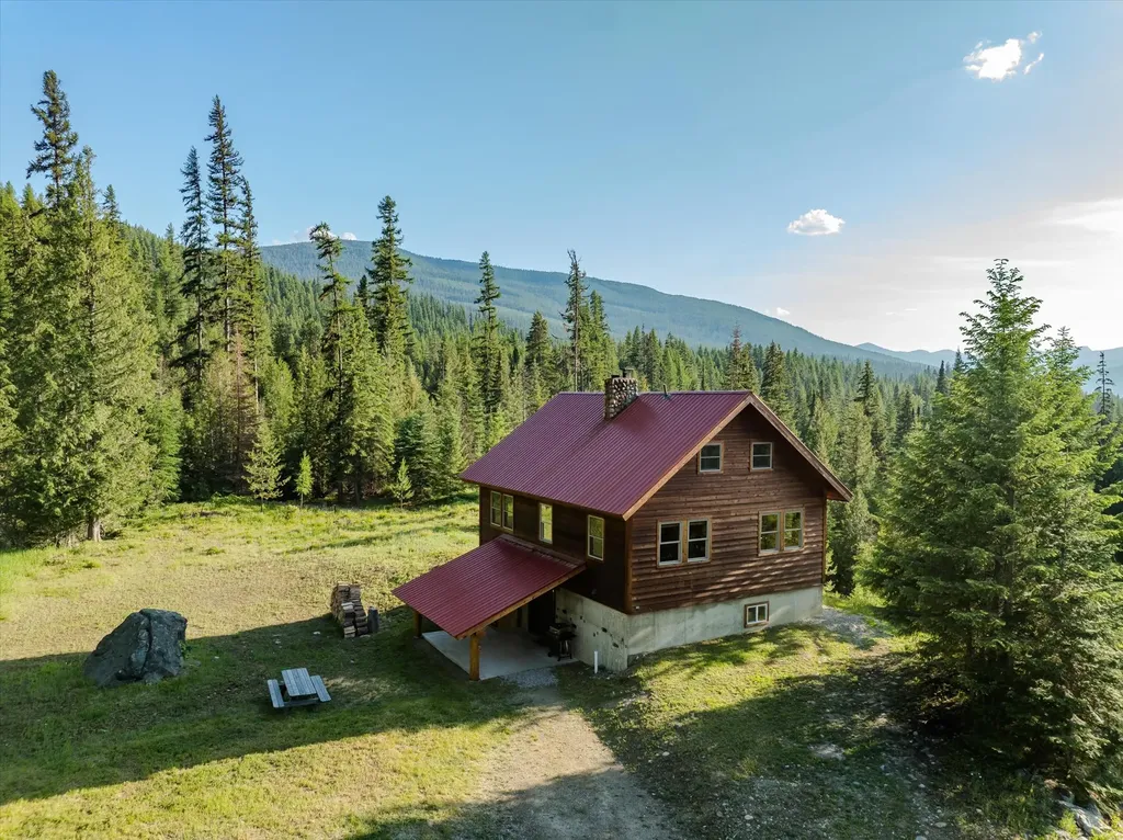 670 Gus Creek Road Yaak MT 59935