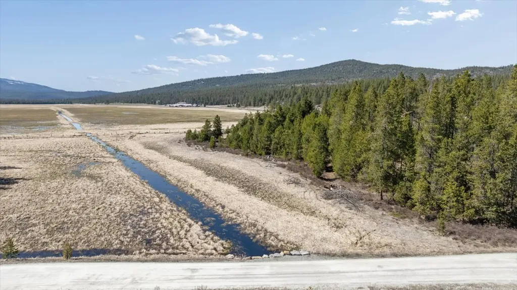Tract 2 Mcgregors Meadow Road W Marion MT 59925