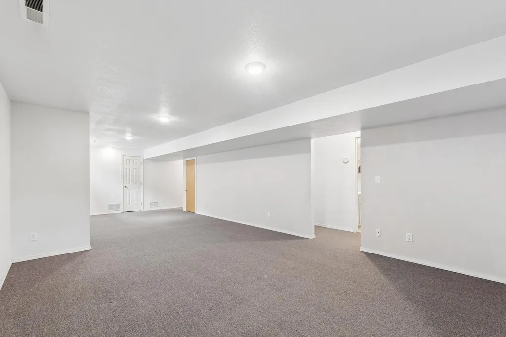 1027 5th Avenue W Kalispell MT 59901