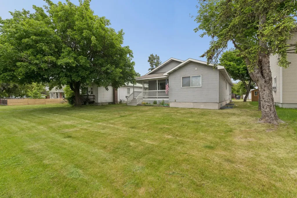 1027 5th Avenue W Kalispell MT 59901