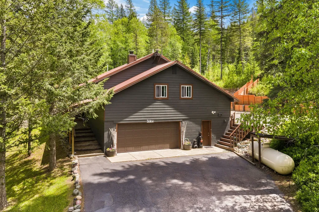 3965 North Fork Road Columbia Falls MT 59912