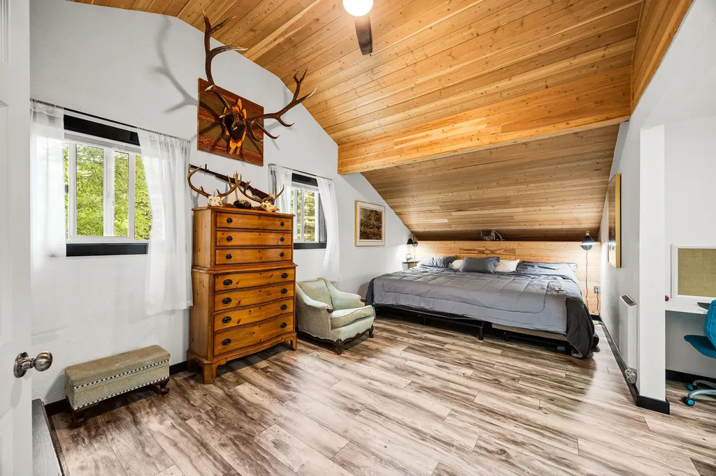3965 North Fork Road Columbia Falls MT 59912