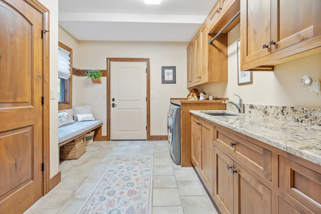 3010 River Lakes Drive Whitefish MT 59937