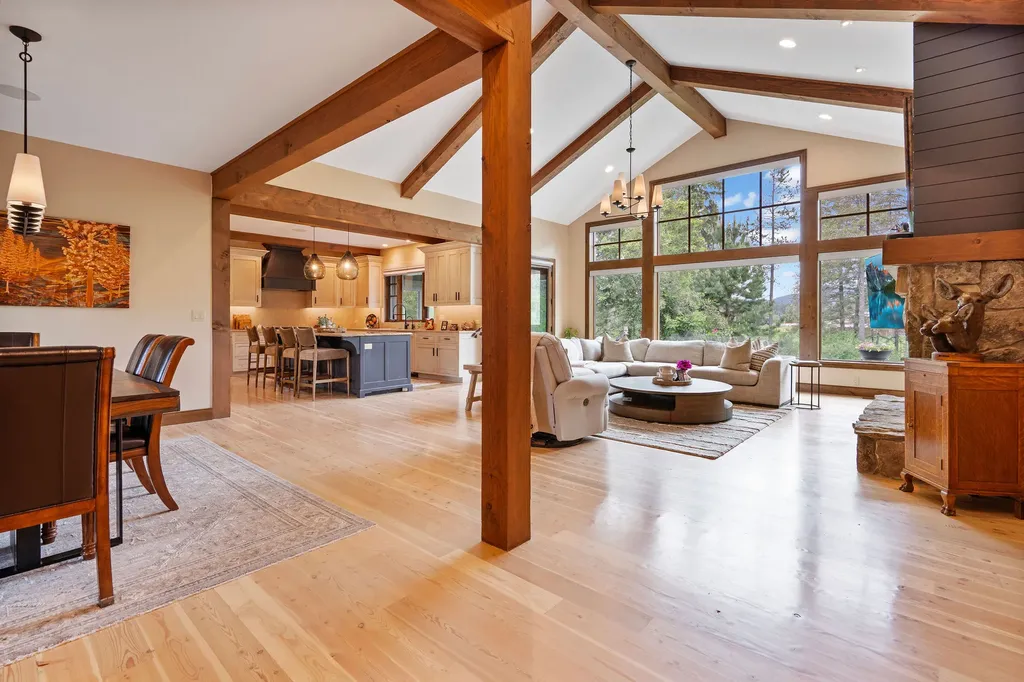 3010 River Lakes Drive Whitefish MT 59937