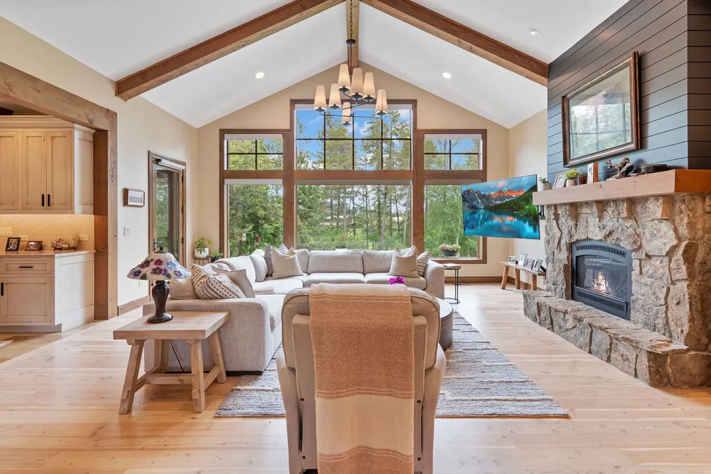 3010 River Lakes Drive Whitefish MT 59937