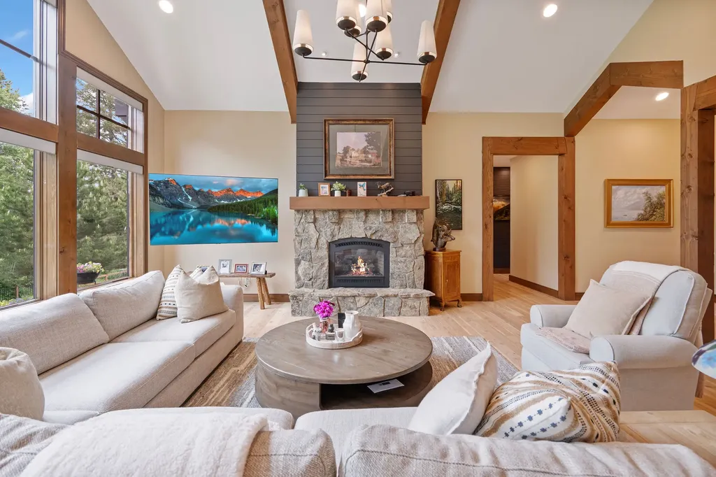 3010 River Lakes Drive Whitefish MT 59937