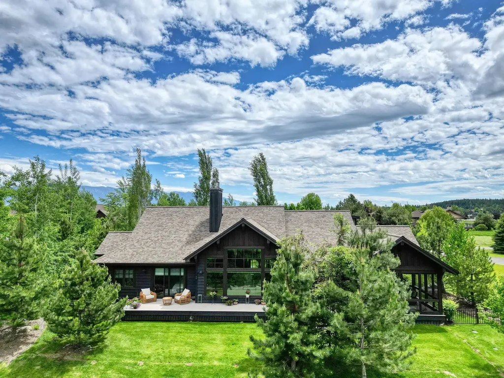 3010 River Lakes Drive Whitefish MT 59937